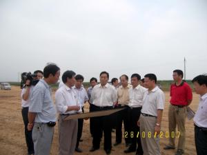 2007年8月项目建设工作得到了省、市、县各级领导的高度重视